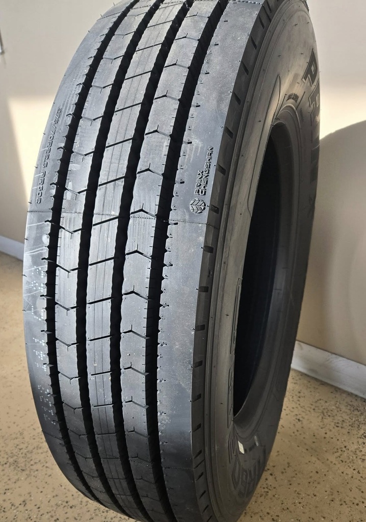 PRINX AR602  275/70/22.5   18PLY.  ALL POSITION HEAVY DUTY / FLATBED ( SET-4)